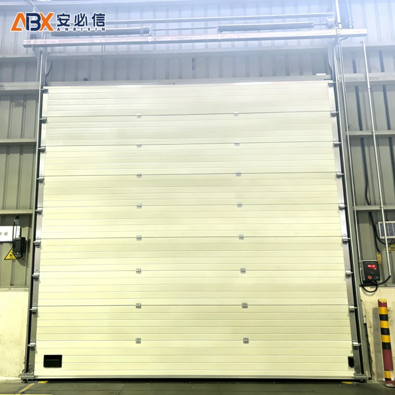 长春市分段式滑升门